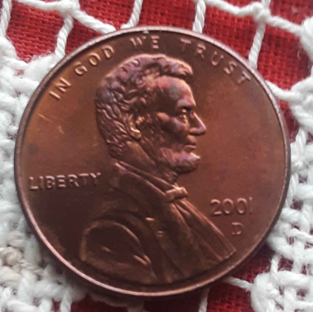 2001D  Rainbow Penny One Cent Coin Changes into Rainbow Color